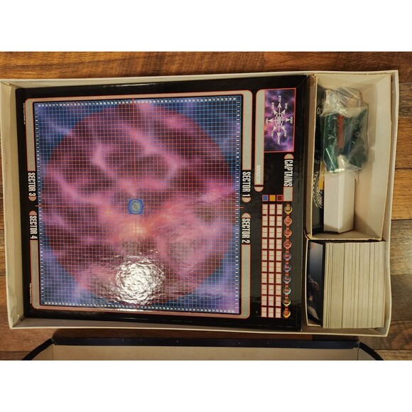 Star Trek The Next Generation A Game of Trivia, Exploration And Discovery 1993 - Picture 2 of 3